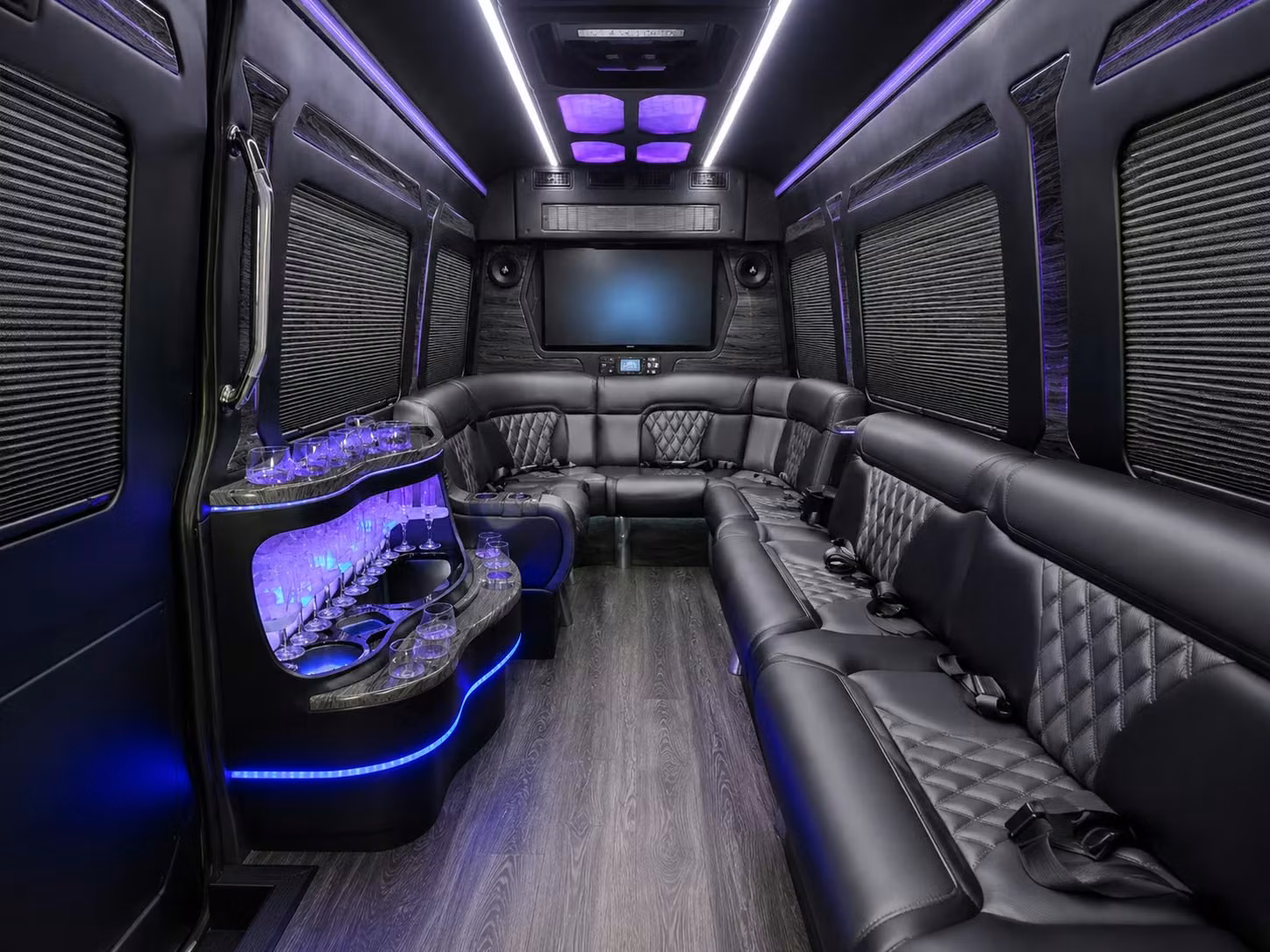 booking long distance wedding transportation from thousand oaks has never been easier