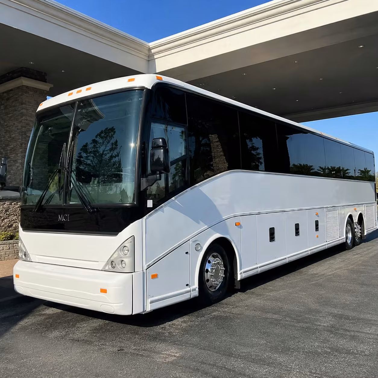 charter buses for thousand oaks high school and club sports travel