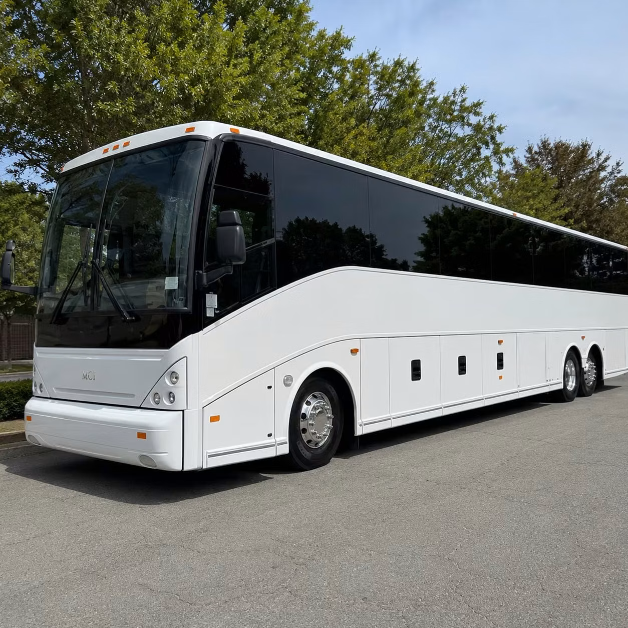 compare airport transportation options in thousand oaks and beyond