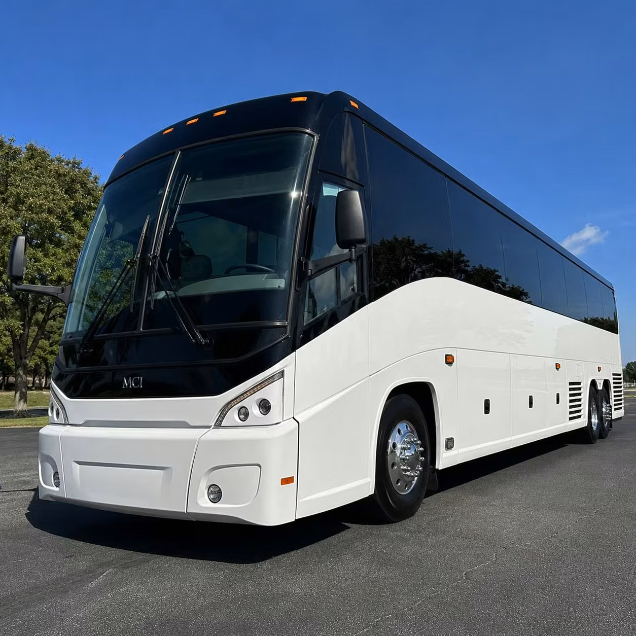 find the right bus for thousand oaks church retreats and mission trips