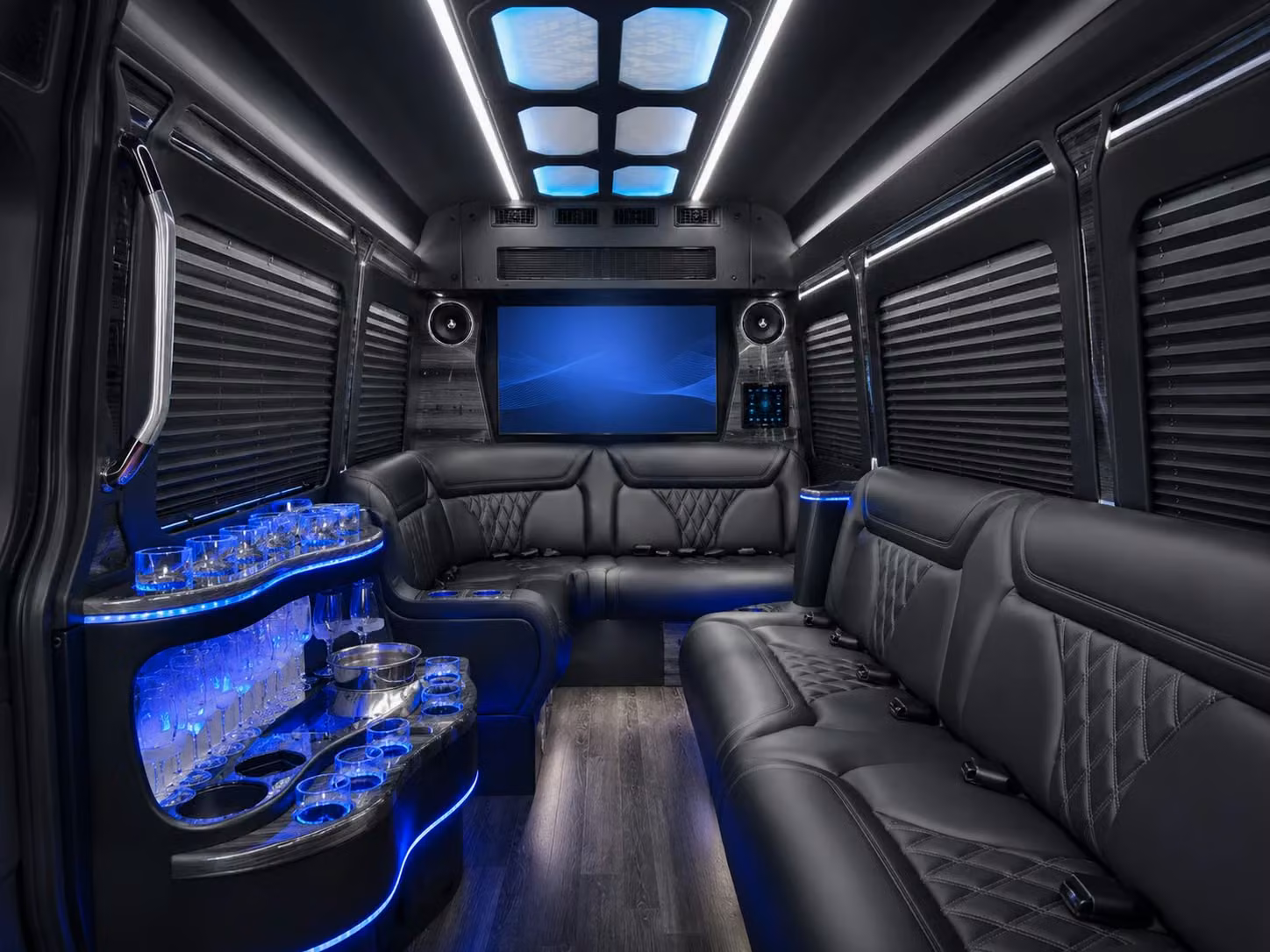sprinter vans and minibuses for smaller concert groups in thousand oaks