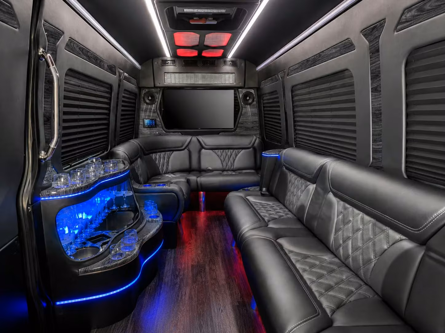 thousand oaks airport shuttle transportation for government and military personnel